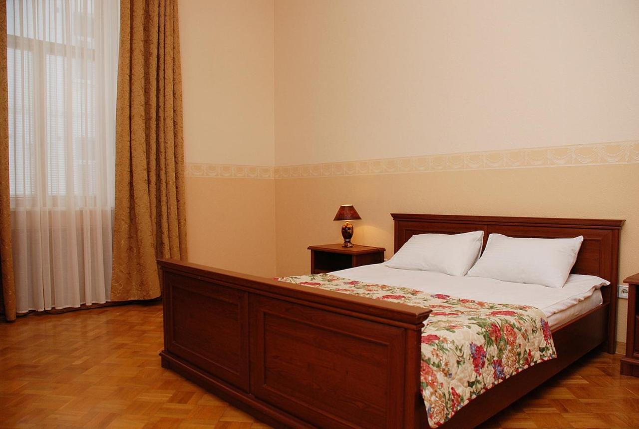 Central Area Apartments Kiev Buitenkant foto