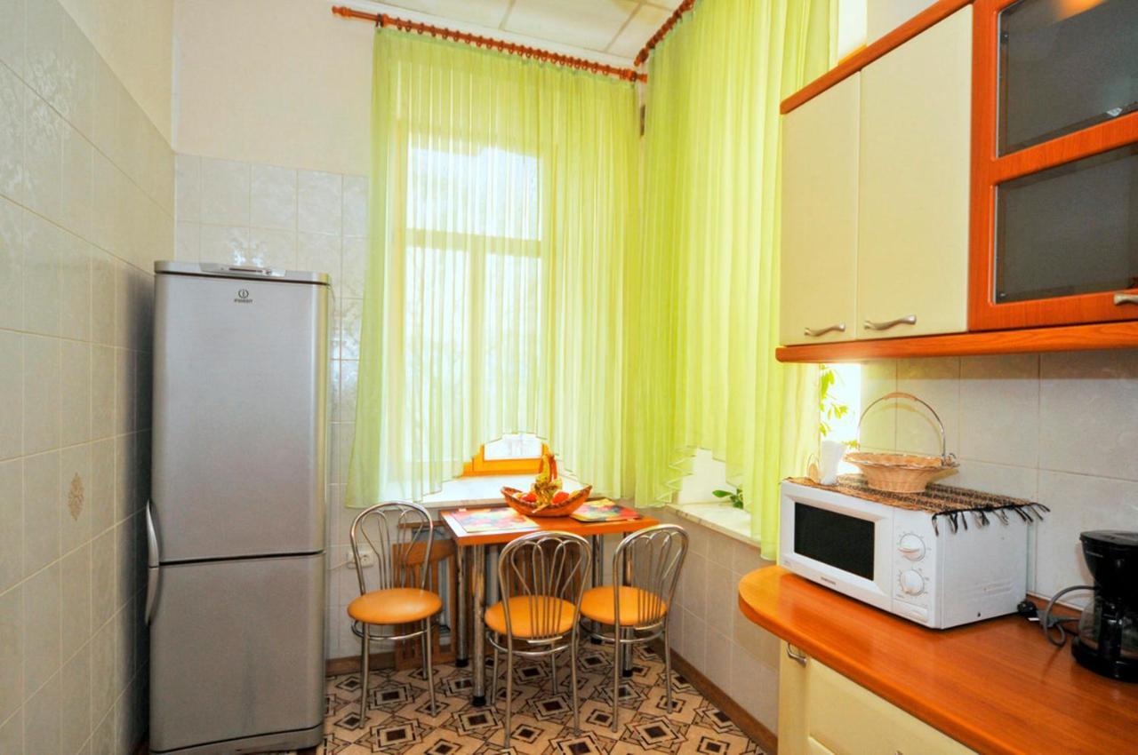 Central Area Apartments Kiev Buitenkant foto