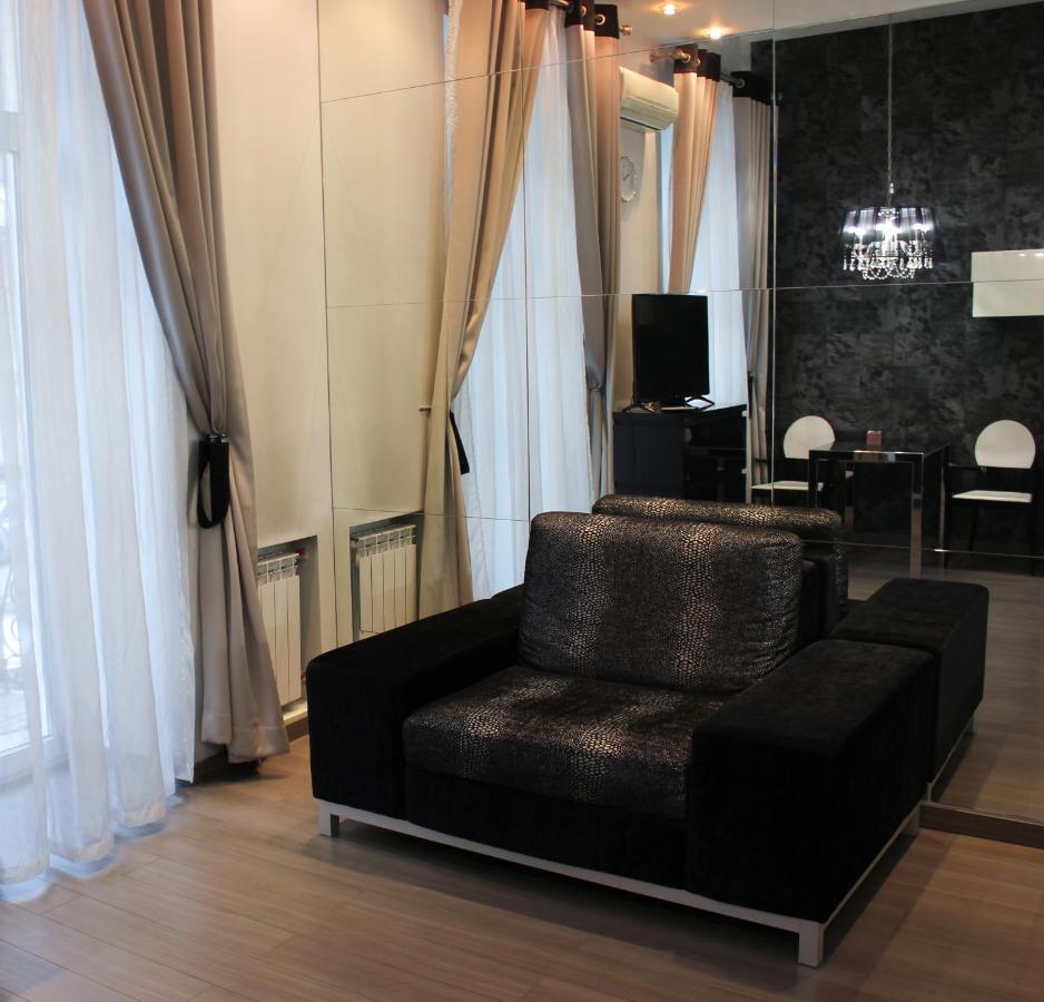 Central Area Apartments Kiev Buitenkant foto