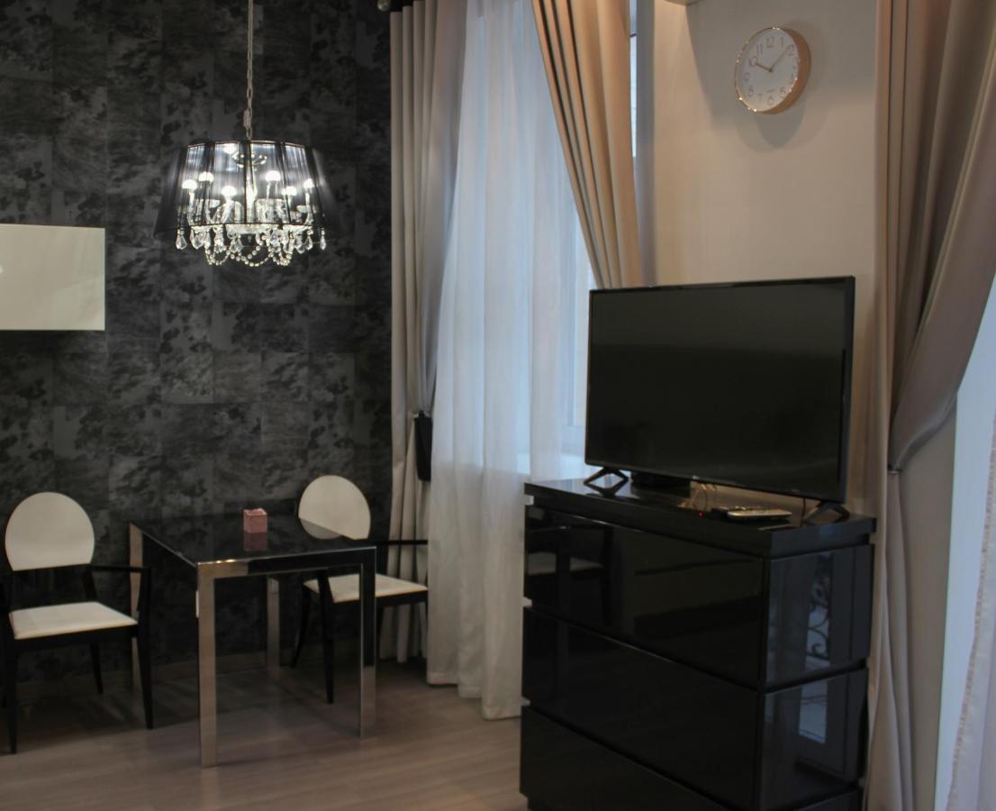 Central Area Apartments Kiev Buitenkant foto